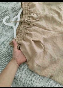 beige pant