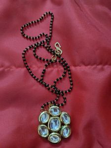 Elegant Kundan Mangalsutra