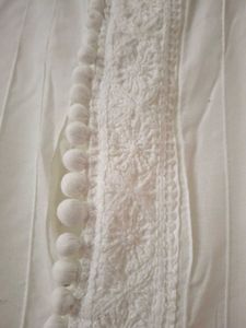 Elegant Men's White Striped Kurta