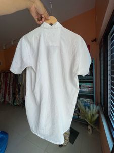 women White Band Collar Shirt