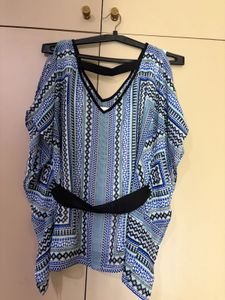Stylish Blue Patterned Top