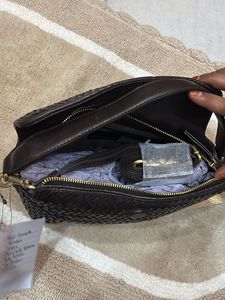 Stylish genuine Leather Handbag
