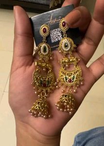 brand new , Intricate Gold Jhumka Earrings