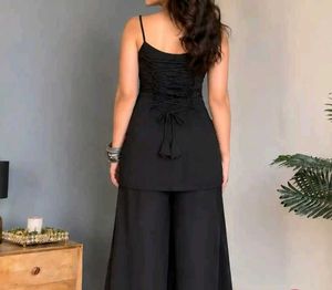 Elegant Black Embroidered Kurta Set