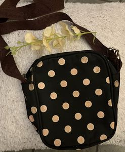 Like New Polka Dot Sling Bag👌🎀