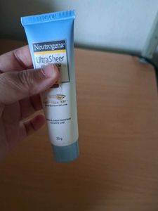Neutrogena Ultra sheer dry-touch sunblock.