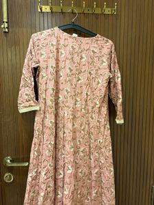 Beautiful Pink Floral Print Kurta