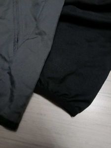 Nike drifit ( Windcheater )