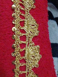 Golden Dupatta Leces