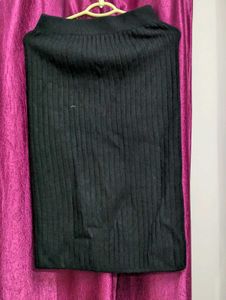 Black Woollen Slit Skirt