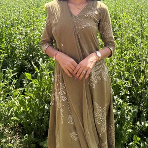 Stylish Olive Green Kurta Set with Dupatta