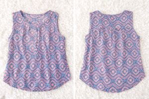 Stylish Printed Sleeveles translucent Top