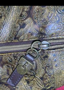 *price reduced*Vintage Tooled Paisley Handbag