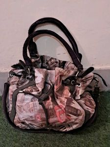 London Print Drawstring Bucket Bag