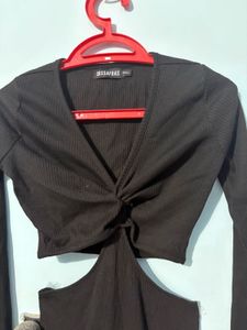 Chic Black Cut-Out Maxi Dress