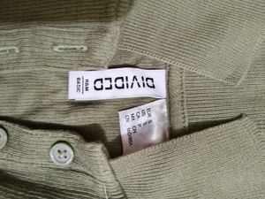 H&M Divided Basic Green Top