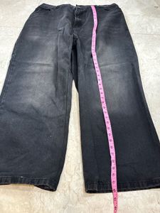 Black baggy jeans
