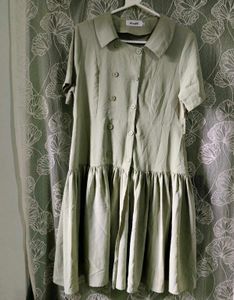 Chic Sage Green Button-Down Dress