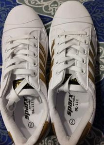 sparx Stylish White &amp; Gold Sneakers