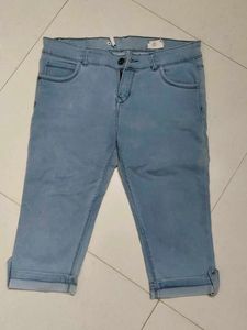 Light Blue Denim Capris