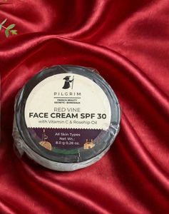 💖 Pilgrim 24K Gold Facial Mask + Red Vine Face Cr