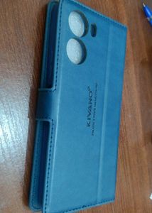 KIVANO LUXE Leather Wallet Case