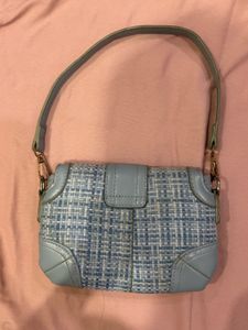 Chic Blue Tweed Shoulder Bag