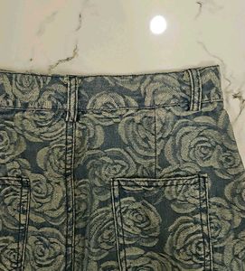 Denim skirt
