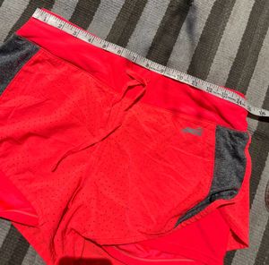 GYM/YOGA SHORTS