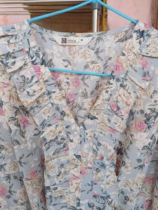 Floral Ruffled V-Neck Smocked Blouse