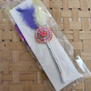 Feather &amp; Flower Tilak Applicator (2)