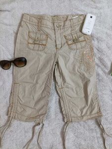 Embroidered Capris y2k 2000s