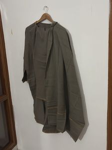 Embroidered Kashmiri Kurta set