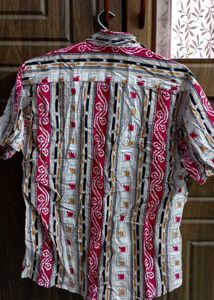 Men's Printed Button-Up Shirt funky like new
