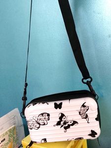 White Butterfly Print Clutch Bag