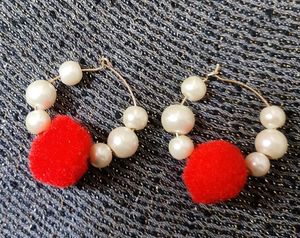 Pom Pom Earrings