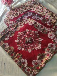 set of 5 cushion covers in bnarsi velvet silk look