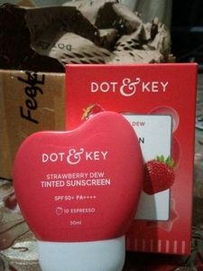 DOT & KEY Tinted Sunscreen SPF 50+
