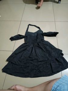 Off-Shoulder Black Dress Order On 1July And 20ff