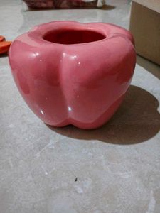 Cute Pink shimla shape ceremic jaar.