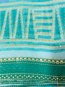 Sari with FREE Accessories .....😍😍