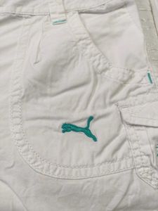 Puma Women's Cargo Shorts Condition Like New