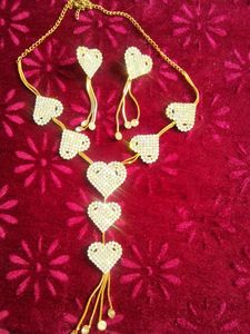 Heart Shape Necklace With Beautiful Earrings