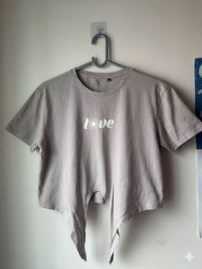Cute T-Shirt (Fits L-XL)