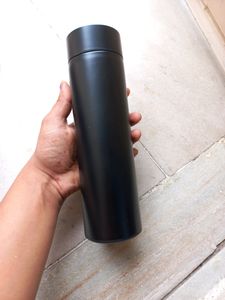 Water Bottle With LED Display
