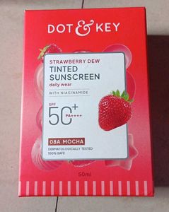 Dot & Key Strawberry Dew Tinted Sunscreen SPF 50