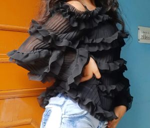 Black Full Sleeves Top