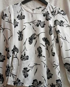 Women's White Floral Print Top