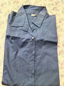 Blue formal shirt in new condition