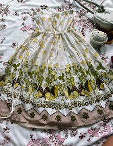 White Floral Strapless Sundress(two in one)